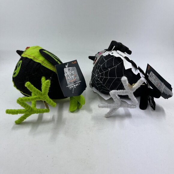 Featherly Friends XRay Skiiter Bird Figurine Target 2024 Hyde‎ & Eeek - Picture 9 of 9